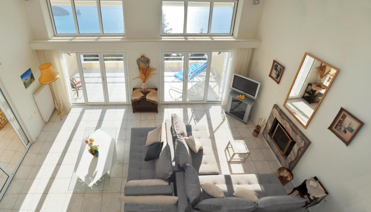 Villa Alibertini Agios Gordios  Dış mekan fotoğraf